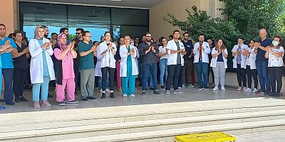 Iğdır’da Sağlıkçılar Katledilen Dr. Ekrem Karakaya İçin Ayakta