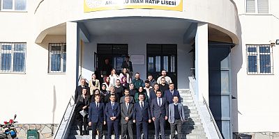 Iğdır Valisi Ercan Turan'ın Okul Ziyaretleri Sürüyor