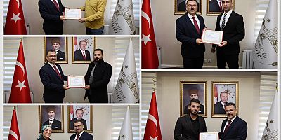Vali Ercan Turan Iğdır Sosyal Güvenlik Kurumu İl Müdürü Birsen Dursun Ve Kurum Personellerini Makamında Kabul Etti