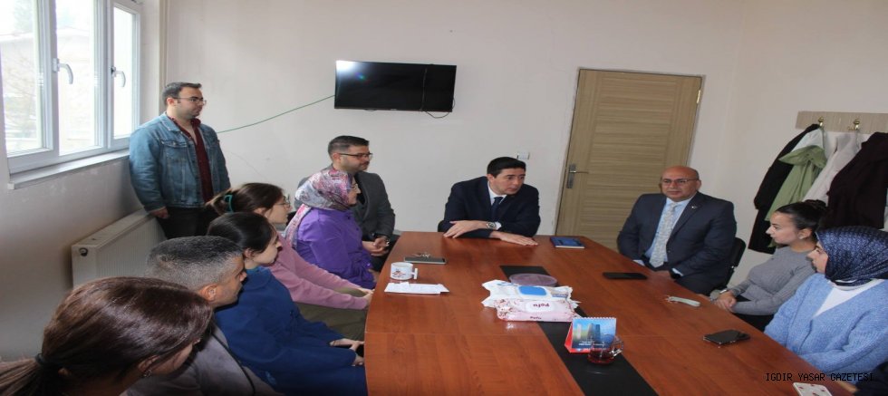 Kaymakam Fatih Erdoğan'dan Kerimbeyli Okullarına Ziyaret: Öğrenci ve Öğretmenlere Başarı Diledi