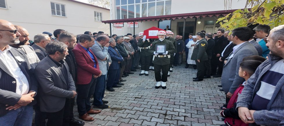 Tuzluca Kaymakamı Yılmaz'dan Şehit Er Ferhat Ulutaş'a Son Görev ve Taziye Mesajı