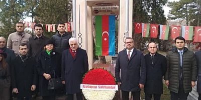 AZERBAYCAN CUMHURBAŞKANI RESULZADE'NİN 135. DOĞUM YIL DÖNÜMÜ KABRİNDE ANILDI  