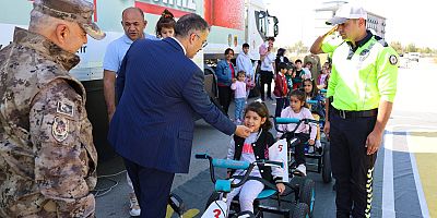 Iğdır'da Çocuklara Yönelik Mobil Trafik  Eğitimi Güvenli Geleceğin Temelleri Atılıyor
