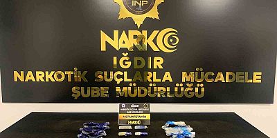 Iğdır'da Makatında Uyuşturucu Bulunan Şahıs ve Bağlantılı İki Kişi Tutuklandı