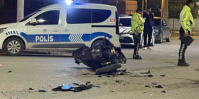 Iğdır’da motosiklet ile otomobil çarpıştı: 2 yaralı