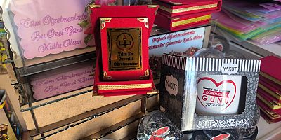 Iğdır’da Öğretmenler Günü Hediyeleri Ünsal Kırtasiye’de