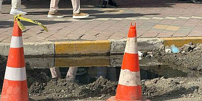 Iğdır’da su patlağı bir aydır boşa akıyor: Vatandaş tepkili