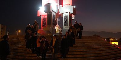 Iğdır “Kılıçlar Anıtı”na Ziyaretçi Akını