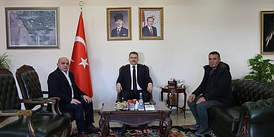 Iğdır Valisi Ercan Turan Iğdır Esnaf Ve Sanatkarlar Odası Başkanı Atakan Demirci'yi Makamında Kabul Etti