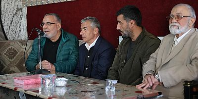 IĞDIR YAYCI KÖYÜ'NDE İKİ AİLE BARIŞTI MİLLETVEKİLİ CANTÜRK ALAGÖZ BARIŞ YEMEĞİNE KATILDI