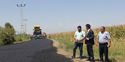 İL ÖZEL İDARESİ KENDİ TESİSLERİNDE ÜRETTİĞİ YÜKSEK KALİTE  STANDARTLARINDA YOL YAPIM ÇALIŞMALARINA AĞIRLIK VERİYOR