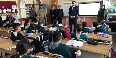 Karakoyunlu Kaymakamı Fatih Erdoğan’dan Okul Ziyareti