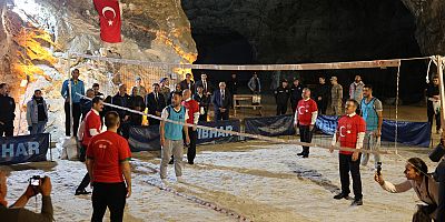 Nefes Açan Etkinlik: Tuzluca Tuz Mağarası'nda 