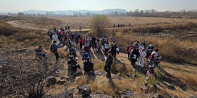 TÜRKİYE EROZYONLA MÜCADELE HAFTASI IĞDIR’DA “TOPRAK YÜRÜYÜŞÜ” İLE KARŞILANDI
